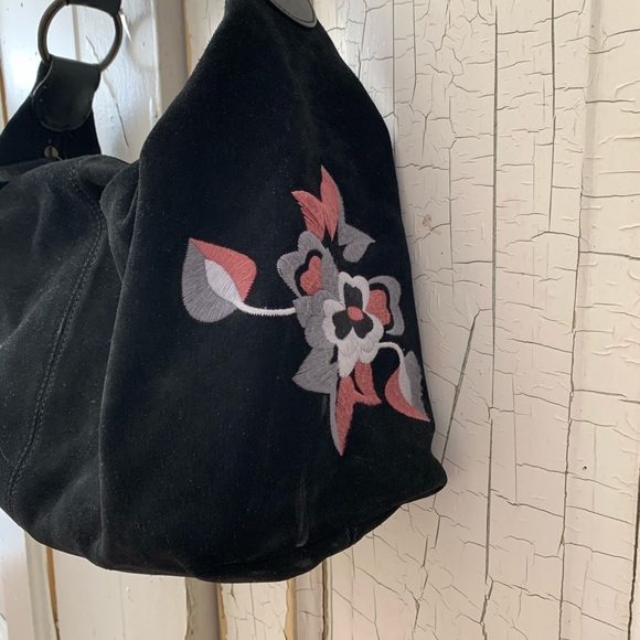 Euro Wellness black suede embroidered bag - Picture 4 of 7